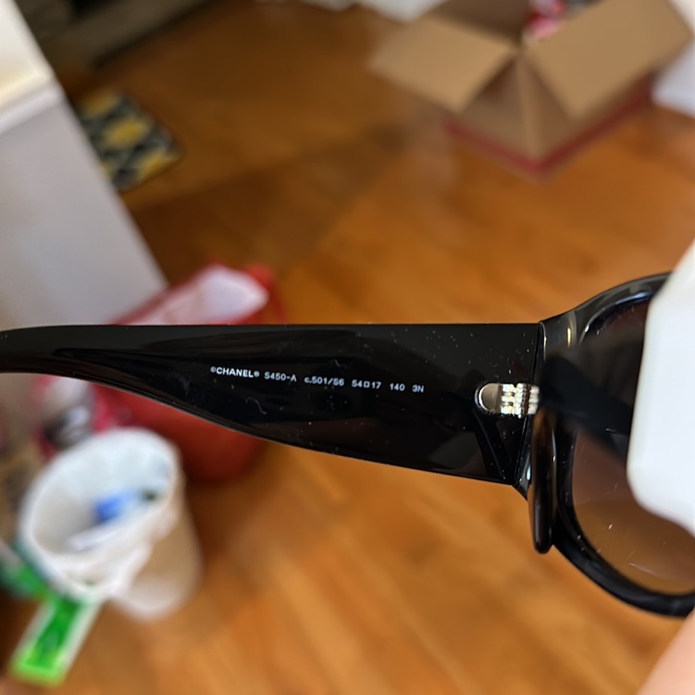 Chanel oval sunglasses Ref.5450 C501/S6 - Picture 5 of 9